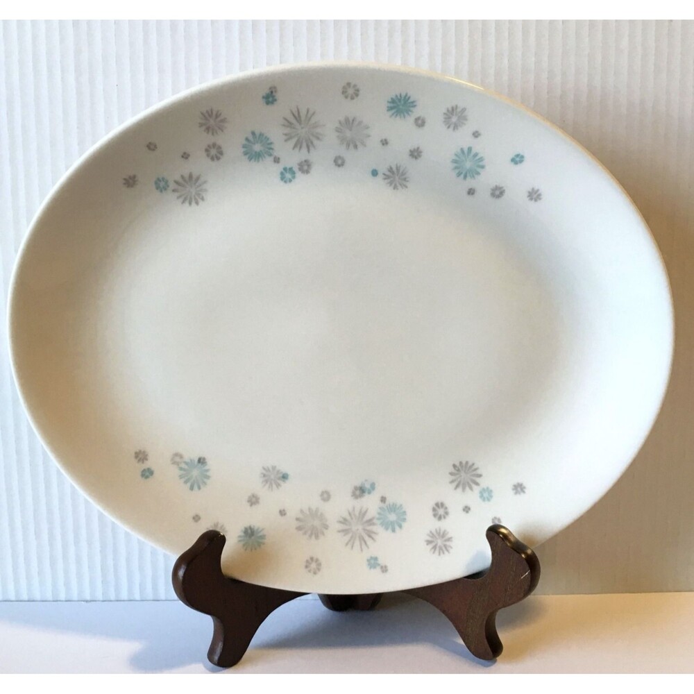 Vintage Caribe Casuals Starburst Oval Plate Carlos Montez San Juan USA Space Age